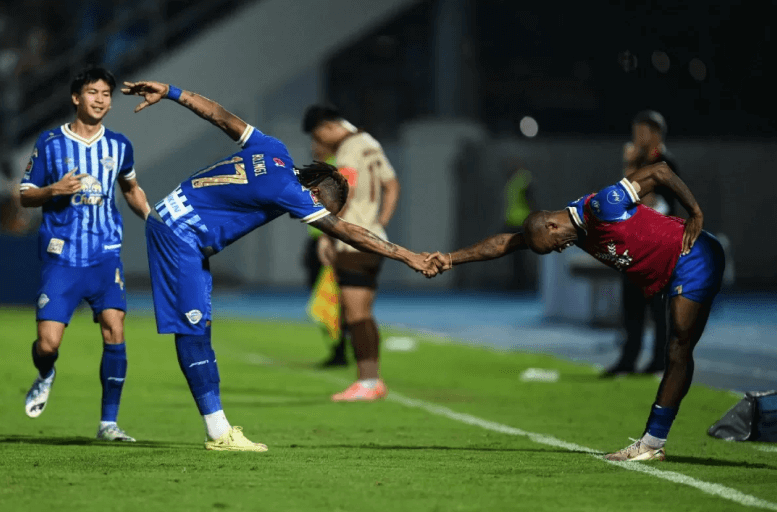 Chonburi vs Buriram Thai League